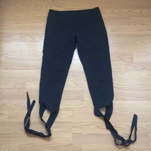 Manduka leggings- wraparound hem